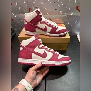 Size 9 - Men’s - Nike SB Dunk High Pro ISO Sweet Beet White